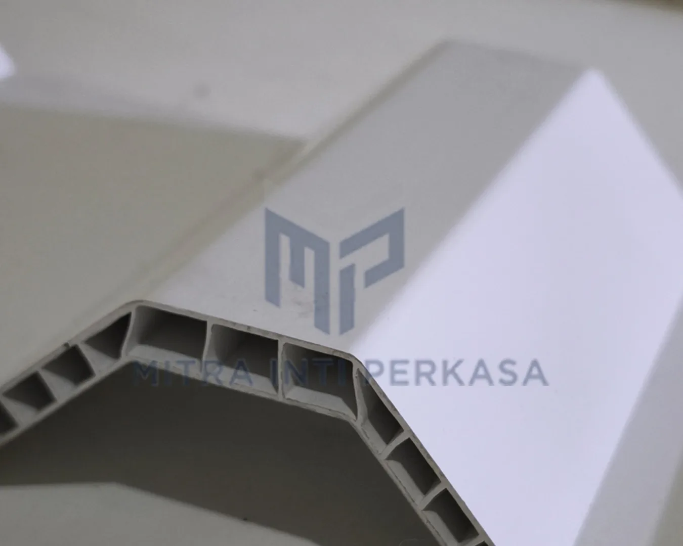 uPVC Rooftop Double Layer Putih